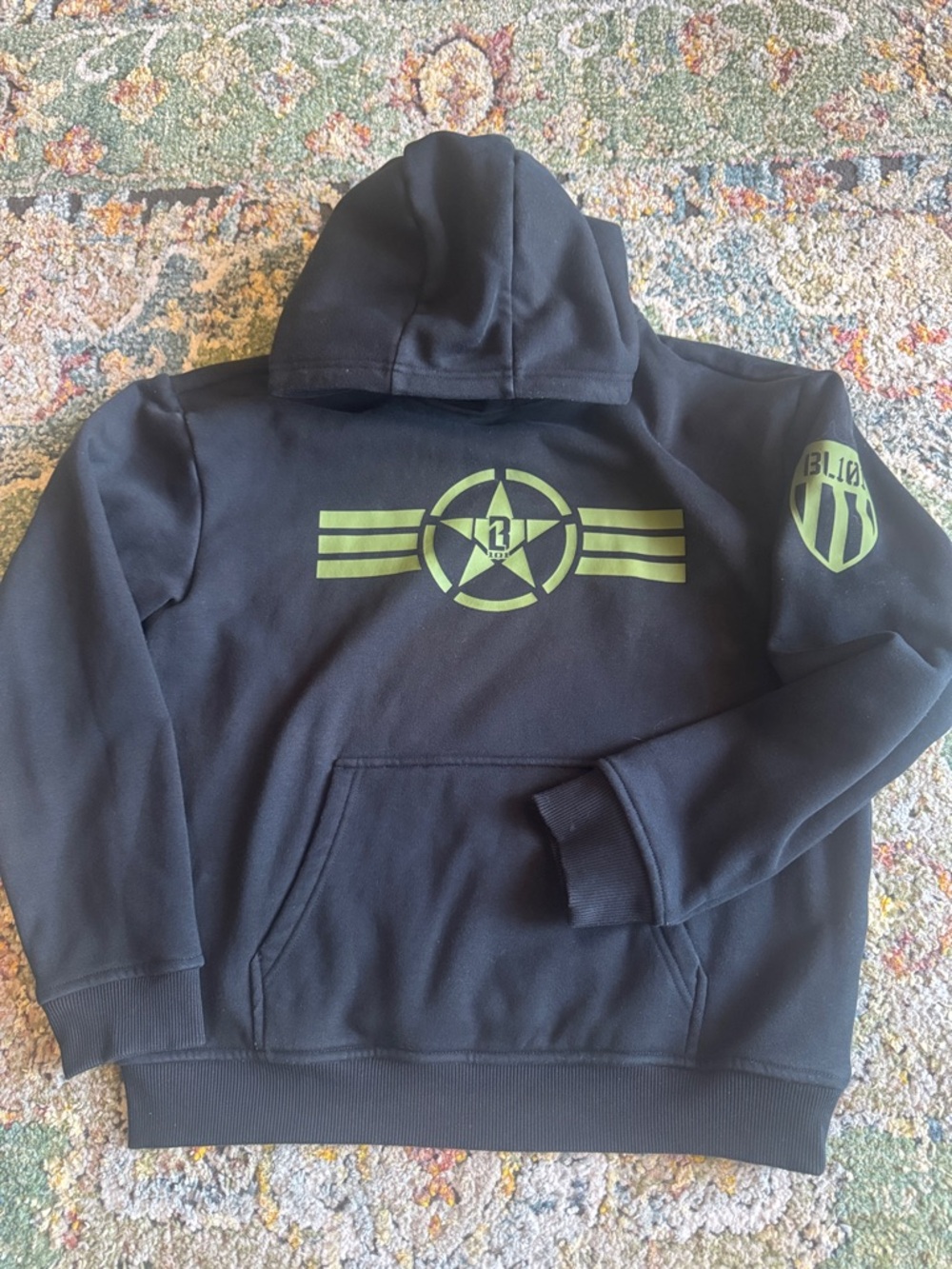 BASEBALL LIFESTYLE 101 WARHAWK YOUTH HOODIE IN SZ YL…WORN ONCE…WELL MADE!